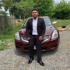 Meet your Posher, Xavier